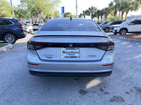 Used 2023 Honda Accord Sport image 5