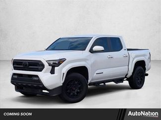 Used 2025 Toyota Tacoma SR5 video 1