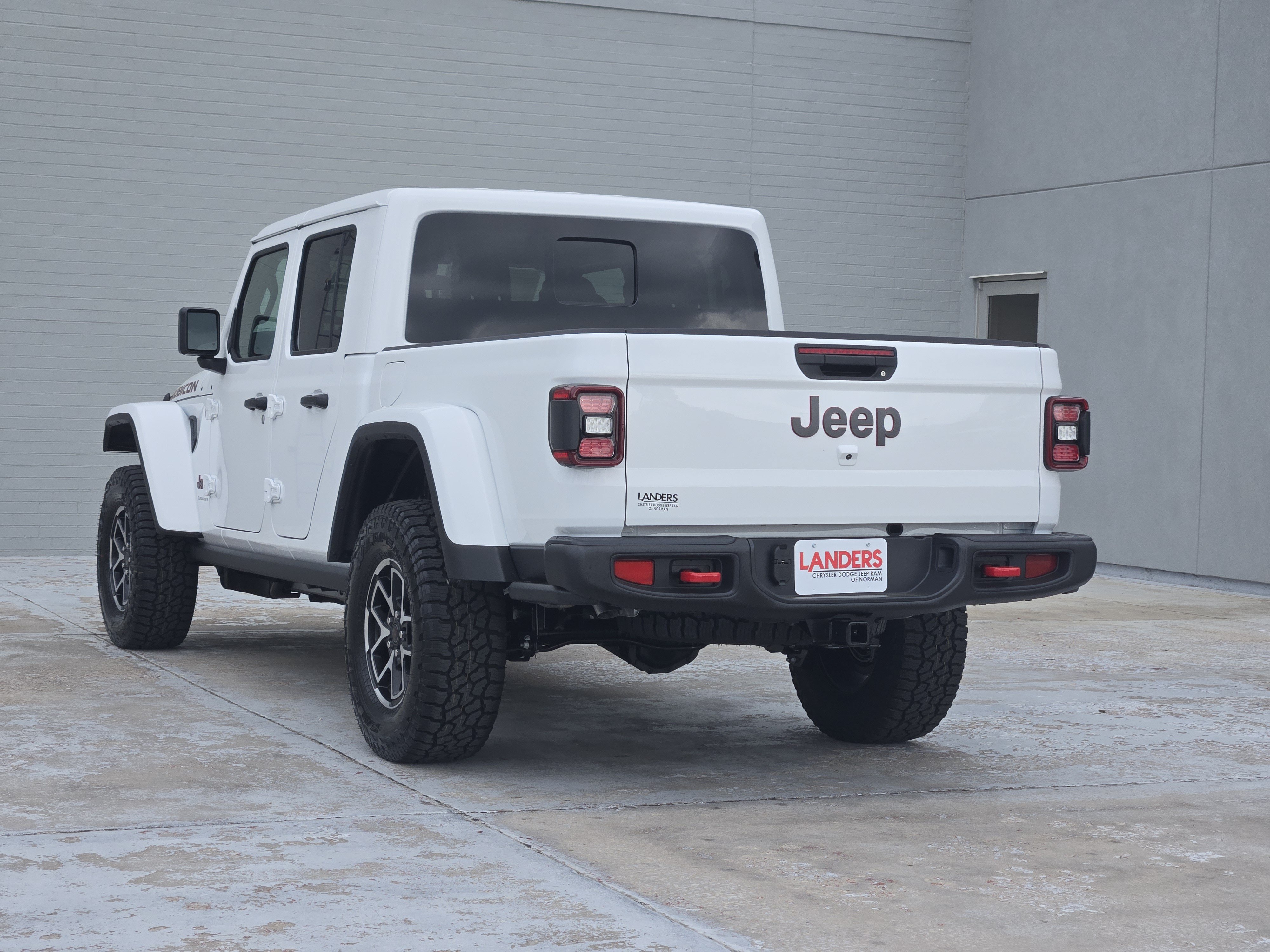 New 2026 Jeep Gladiator Rubicon w/ Steel Power Dome Hood Package AWD/4WD image 3