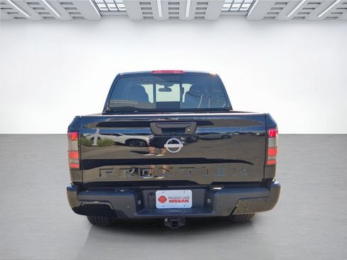 New 2026 Nissan Frontier SV w/ SV Convenience Package RWD image 5