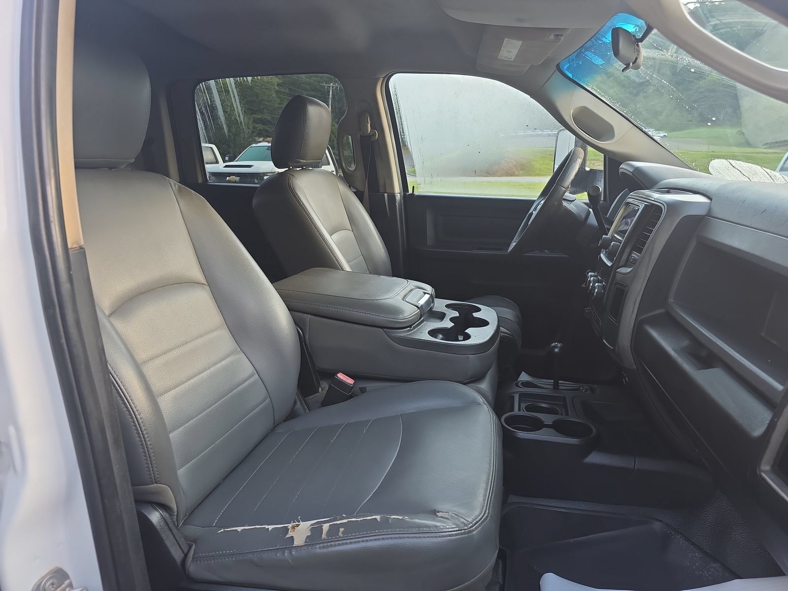 Used 2017 RAM 3500 Tradesman AWD/4WD image 25
