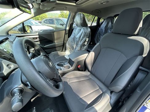 New 2025 Subaru Crosstrek 2.5i Premium image 11