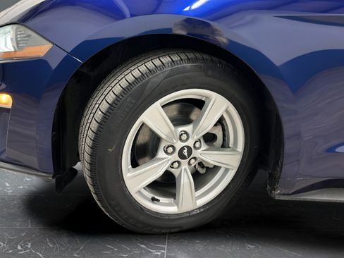 Used 2020 Ford Mustang Coupe RWD image 31