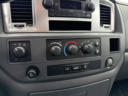 Used 2009 Dodge Ram 2500 Truck SLT w/ Trailer Tow Group image 16