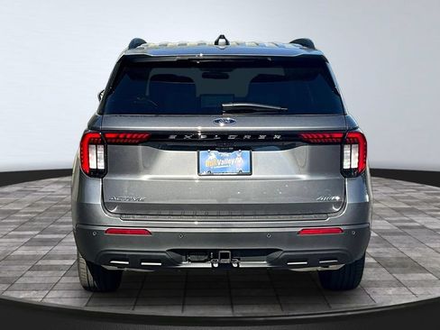 New 2026 Ford Explorer Active AWD/4WD image 4