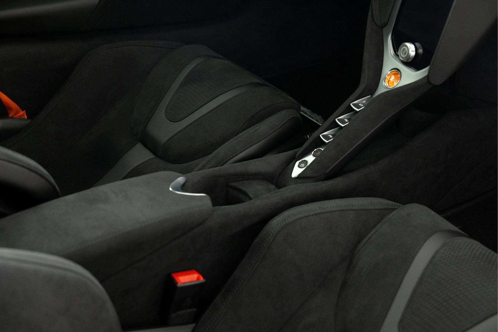 New 2026 McLaren 750S RWD image 41