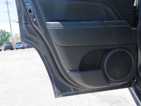 Used 2014 Jeep Compass Latitude w/ All Weather Capability Group image 38