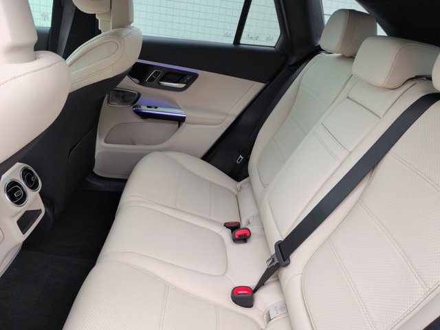 Certified 2026 Mercedes-Benz GLC 300 image 14