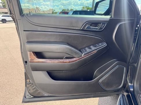 Used 2019 Chevrolet Tahoe LS AWD/4WD image 9