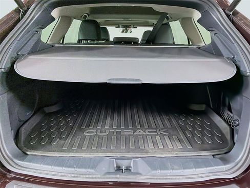 Used 2024 Subaru Outback Limited AWD/4WD image 14