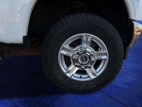 Used 2017 Ford F250 XLT AWD/4WD image 22