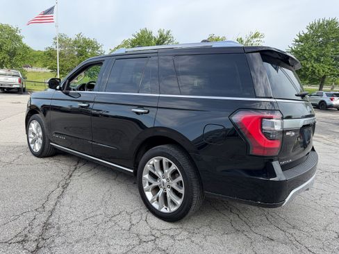 Used 2019 Ford Expedition Platinum AWD/4WD image 8