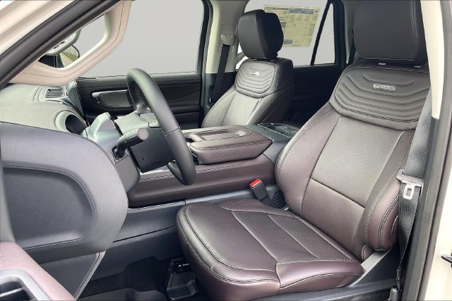 New 2027 Ford Expedition Max Platinum w/ Platinum Ultimate Package AWD/4WD image 25
