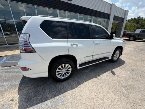 Used 2019 Lexus GX 460 Premium AWD/4WD image 5