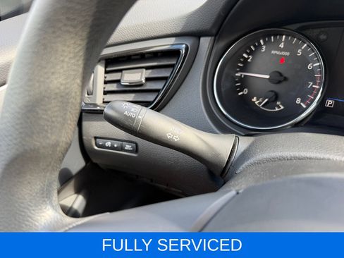 Used 2020 Nissan Rogue Sport S w/ Appearance Package AWD/4WD image 17