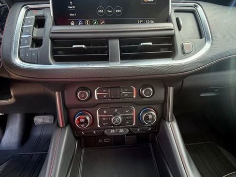 Used 2021 Chevrolet Tahoe RST w/ Luxury Package image 13