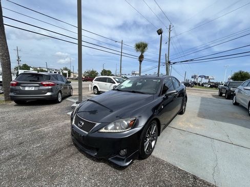 Used 2011 Lexus IS 250 w/ F-Sport Pkg w/Summer Tires RWD image 2