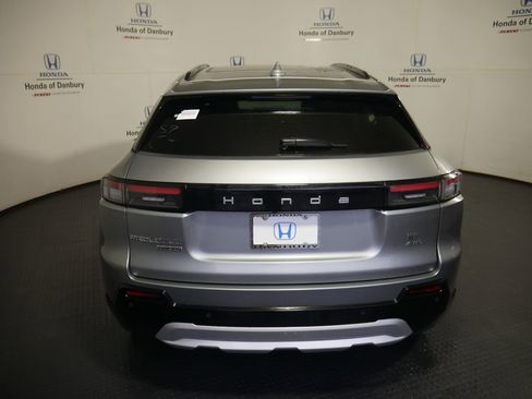 New 2025 Honda Prologue Touring image 5