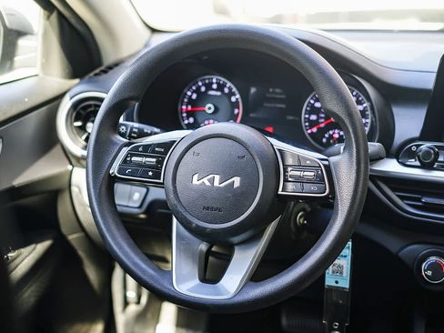 Used 2022 Kia Forte LXS image 15