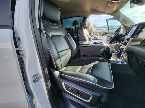 Used 2022 RAM 1500 Laramie image 24