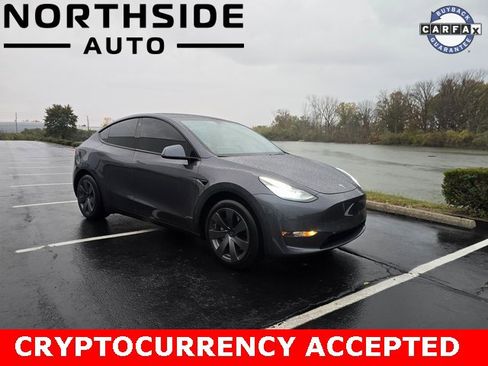 Used 2020 Tesla Model Y Long Range image 1