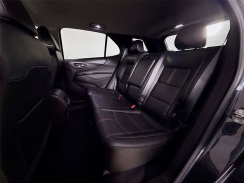 Used 2022 Chevrolet Equinox Premier image 23