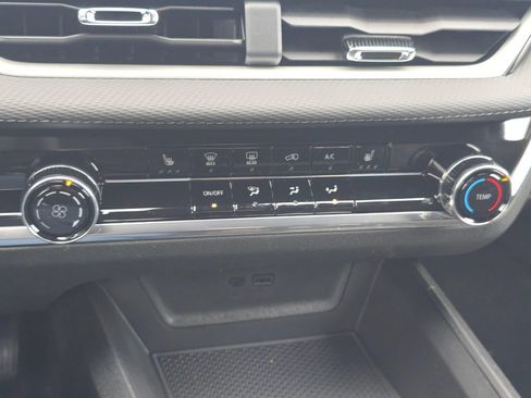 New 2026 Chevrolet Equinox LT w/ Safety and Technology Package image 26