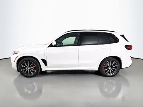 New 2026 BMW X5 xDrive50e w/ M Sport Package image 4