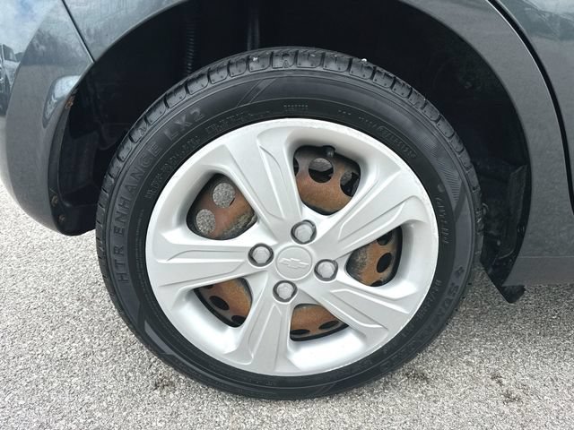 Used 2019 Chevrolet Spark LS FWD image 31