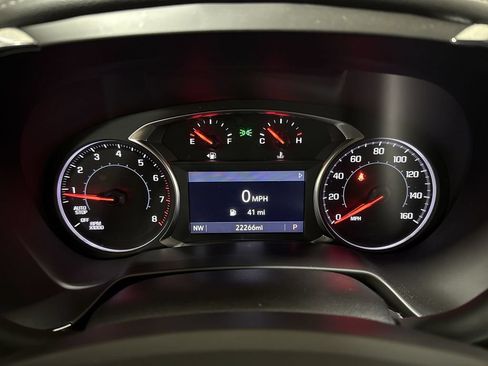 Used 2024 Chevrolet Blazer LT w/ Convenience Package FWD image 12