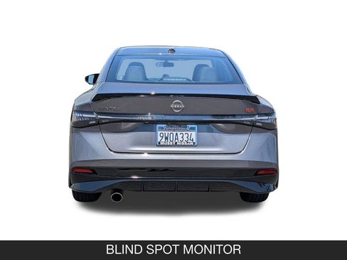 Certified 2026 Nissan Sentra SR w/ Floor Mat Package FWD image 9