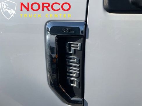 Used 2019 Ford F250 XL w/ Power Equipment Group image 32