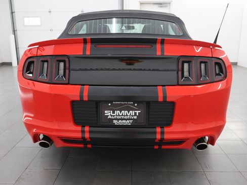 Used 2013 Ford Mustang GT Premium RWD image 24