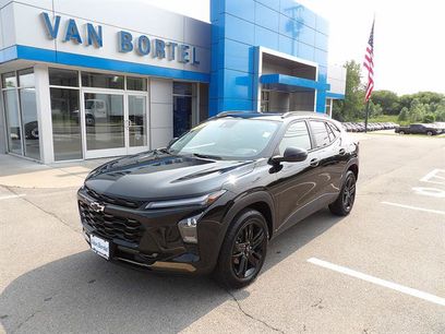 Used 2024 Chevrolet Trax ACTIV w/ Sunroof Package