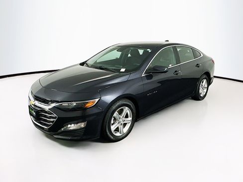 Used 2023 Chevrolet Malibu LT w/ Driver Confidence Package image 3