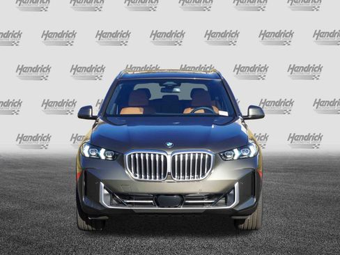 Used 2025 BMW X5 xDrive40i image 3