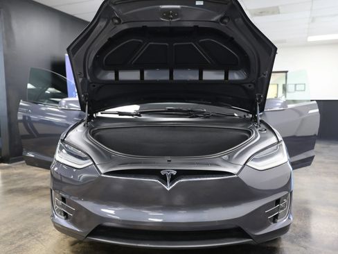 Used 2020 Tesla Model X Long Range AWD/4WD image 57