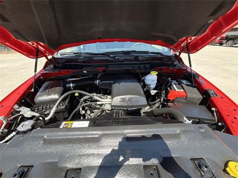 Used 2024 RAM 1500 Classic SLT image 28