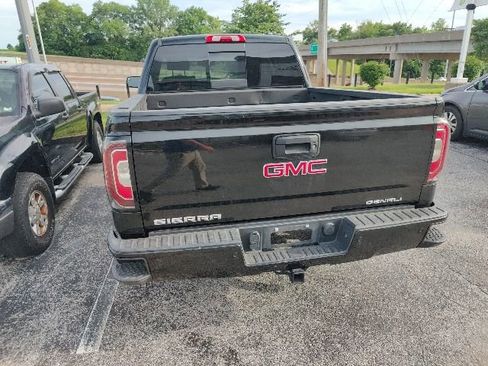 Used 2016 GMC Sierra 1500 Denali w/ Enhanced Driver Alert Package AWD/4WD image 13