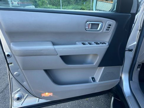 Used 2011 Honda Pilot Touring image 13
