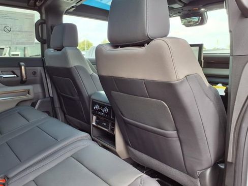 New 2025 GMC Hummer EV 3X image 24