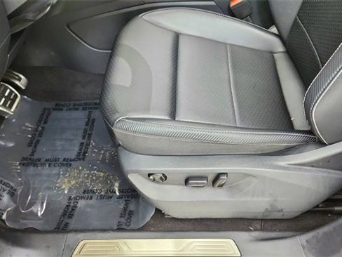 Used 2021 Volkswagen Atlas Cross Sport SE w/ Panoramic Sunroof Package image 33