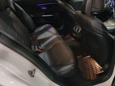 Used 2023 Mercedes-Benz C 300 4MATIC Sedan image 19