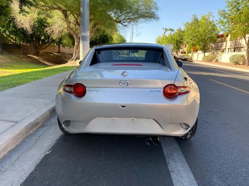 Used 2023 MAZDA MX-5 Miata Grand Touring RWD image 9
