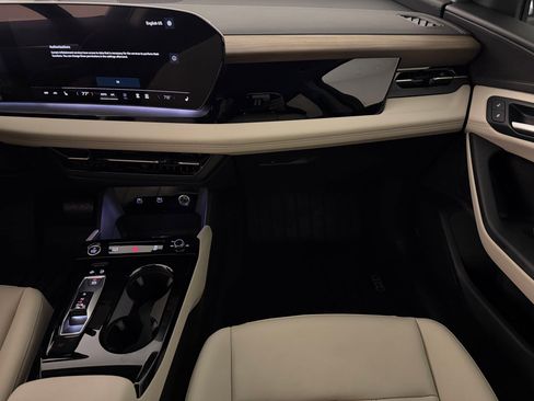 Used 2025 Audi Q6 e-tron Premium w/ Convenience Package RWD image 29