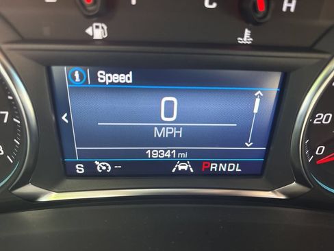 Used 2024 Chevrolet Equinox LT AWD/4WD image 15
