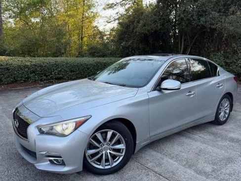 Used 2014 INFINITI Q50 Premium w/ Navigation Package RWD image 10