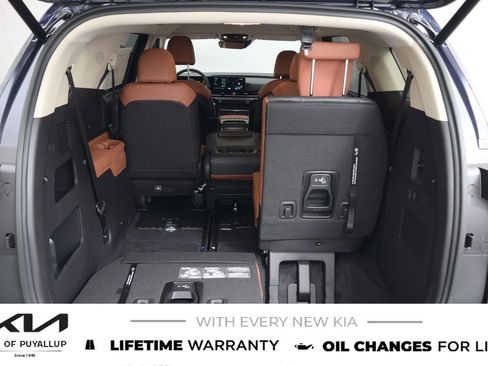 New 2026 Kia Carnival EX FWD image 19