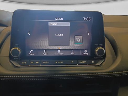 Used 2024 Nissan Rogue S AWD/4WD image 24