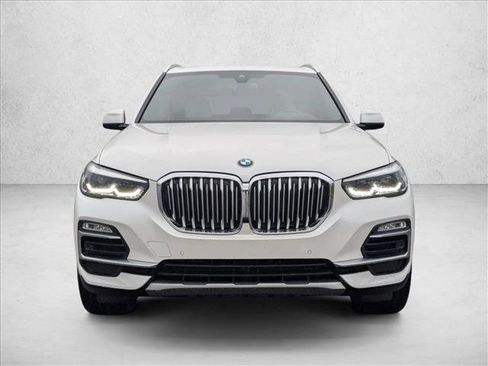 Certified 2021 BMW X5 xDrive40i w/ Premium Package image 2